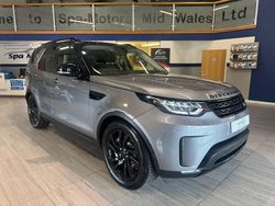 Grey Used 2020 Land Rover Discovery 5 HSE SUV | £30,990 (Fair price)