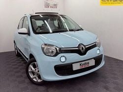 Blue Used 2016 Renault Twingo SE Hatchback | £5,490 (A bit pricey)