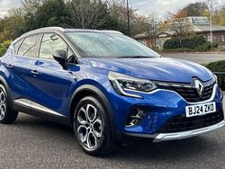 Blue/black Used 2024 Renault Captur Techno SUV | £18,242 (Fair price)