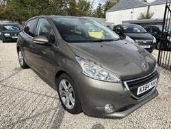 Grey Used 2014 Peugeot 208 Allure Hatchback | £4,000 (Good price)