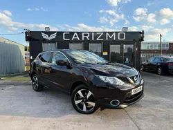 Black Used 2016 Nissan Qashqai N-Connecta SUV | £7,495 (Super price)