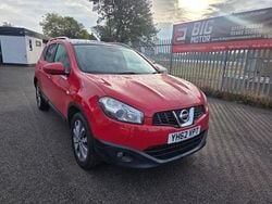 Red Used 2012 Nissan Qashqai +2 Tekna SUV | £3,499 (Fair price)