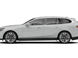 New 2024 BMW 530e M Sport Estate | £60,792 (Expensive)