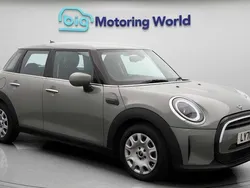 Used 2022 Mini ONE Classic Hatchback | £16,000 (Fair price)