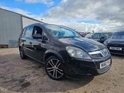 Black Used 2010 Vauxhall Zafira MPV | £1,995 (Good price)