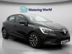 Black Used 2023 Renault Clio V Evolution Hatchback | £13,300 (Super price)
