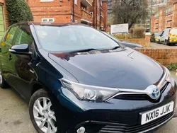 Used 2016 Toyota Auris Hybrid Business Edition Hatchback | £8,784 (Fair price)