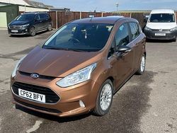 Gold Used 2012 Ford B-MAX Titanium MPV | £4,195