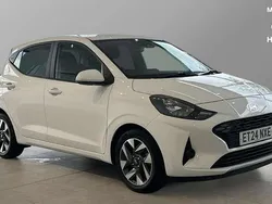 White Used 2024 Hyundai i10 Advanced Hatchback | £14,460 (Fair price)