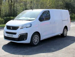 White Used 2023 Peugeot Expert Premium Van | £16,950 (Fair price)