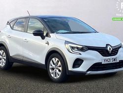 White/black Used 2021 Renault Captur Iconic SUV | £12,799 (Fair price)