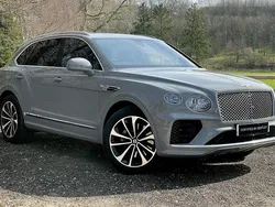 Grey Used 2022 Bentley Bentayga SUV | £129,950 (Expensive)