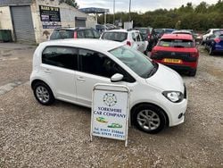 White Used 2014 Skoda Citigo Elegance Hatchback | £7,595 (Fair price)