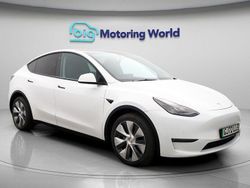 White Used 2022 Tesla Model Y Long Range AWD SUV | £23,900 (Fair price)