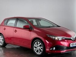 Used 2019 Toyota Auris Hatchback | £8,800 (Good price)