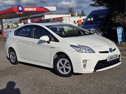 White Used 2022 Toyota Prius Hatchback | £4,295 (Fair price)