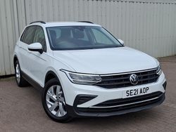 White Used 2021 VW Tiguan Life SUV | £20,298 (Fair price)