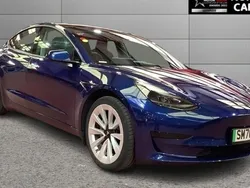 Blue Used 2020 Tesla Model 3 Standard Range Plus Sedan | £15,500 (Good price)
