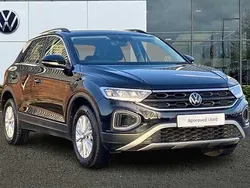 Deep black Used 2022 VW T-Roc Life SUV | £17,490 (Good price)