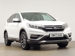 White Used 2017 Honda CR-V SE Plus SUV | £10,498 (Fair price)