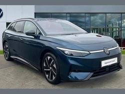 Blue Used 2025 VW ID.7 Pro Sedan | £37,995 (Good price)