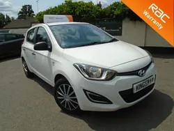 White Used 2012 Hyundai i20 Classic Hatchback | £3,799 (Fair price)