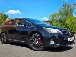 Black Used 2012 Toyota Avensis Estate | £7,450 (Fair price)