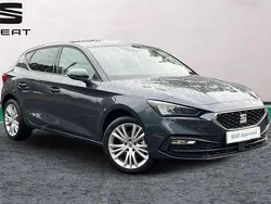 Grey New 2025 Seat Leon SE Dynamic Hatchback | £21,395 (Expensive)