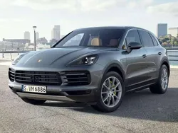 Quarzite grey metallic Used 2022 Porsche Cayenne SUV | £68,990 (A bit pricey)