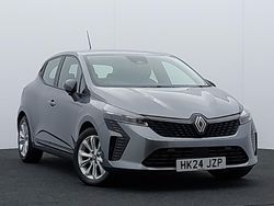 Grey Used 2024 Renault Clio V Evolution Hatchback | £17,298 (Fair price)