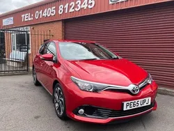 Used 2015 Toyota Auris Design | £7,249 (Fair price)