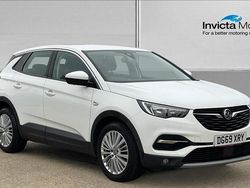 White Used 2019 Vauxhall Grandland X SUV | £9,500 (Good price)