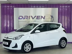 White Used 2018 Hyundai i10 SE Hatchback | £7,300 (Good price)