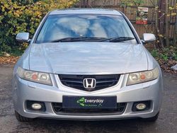 Silver Used 2004 Honda Accord Executive Estate | £599 (Fair price)