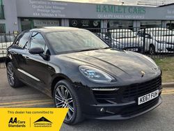 Black Used 2017 Porsche Macan S SUV | £24,000 (Fair price)