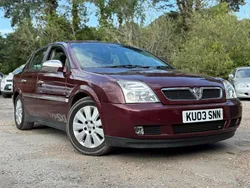 Red Used 2003 Vauxhall Vectra Sedan | £1,695 (Fair price)
