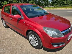 Red Used 2006 Vauxhall Astra Hatchback | £1,895 (Fair price)