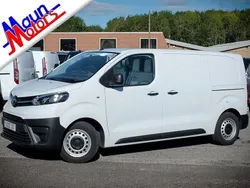 White Used 2023 Toyota Proace Active Van | £17,495