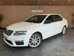 White Used 2015 Skoda Octavia vRS Hatchback | £8,990 (Fair price)