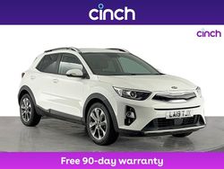 White Used 2019 Kia Stonic SUV | £9,299 (Fair price)