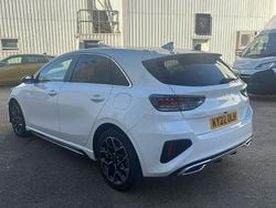 White Used 2022 Kia Ceed GT-Line Hatchback | £17,695 (Fair price)