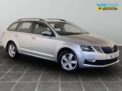 Silver Used 2017 Skoda Octavia SE Estate | £9,395 (Good price)