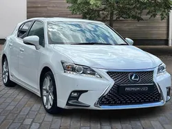 White Used 2018 Lexus CT200h Luxury Line SUV | £14,985 (Good price)