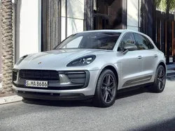 Dolomite silver metallic Used 2023 Porsche Macan SUV | £59,900 (Expensive)
