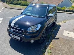 Black Used 2010 Kia Soul SUV | £2,995 (Fair price)