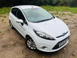 White Used 2010 Ford Fiesta Zetec Hatchback | £2,490 (Fair price)