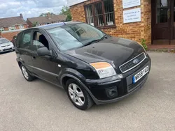 Black Used 2009 Ford Fusion Zetec Hatchback | £1,199 (Super price)