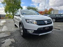 White Used 2015 Dacia Sandero Lauréate Hatchback | £5,250 (Fair price)