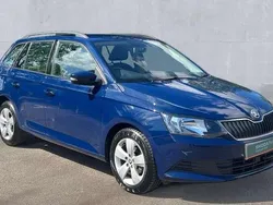 Pacific blue Used 2016 Skoda Fabia SE Estate | £8,995 (Fair price)