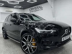 Black Used 2020 Volvo XC60 SUV | £35,995 (Expensive)
